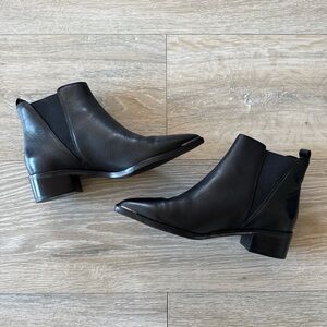 Marc Fisher Boots Womens 6M Chelsea Black Leather Pull On Pointed Toe Casual